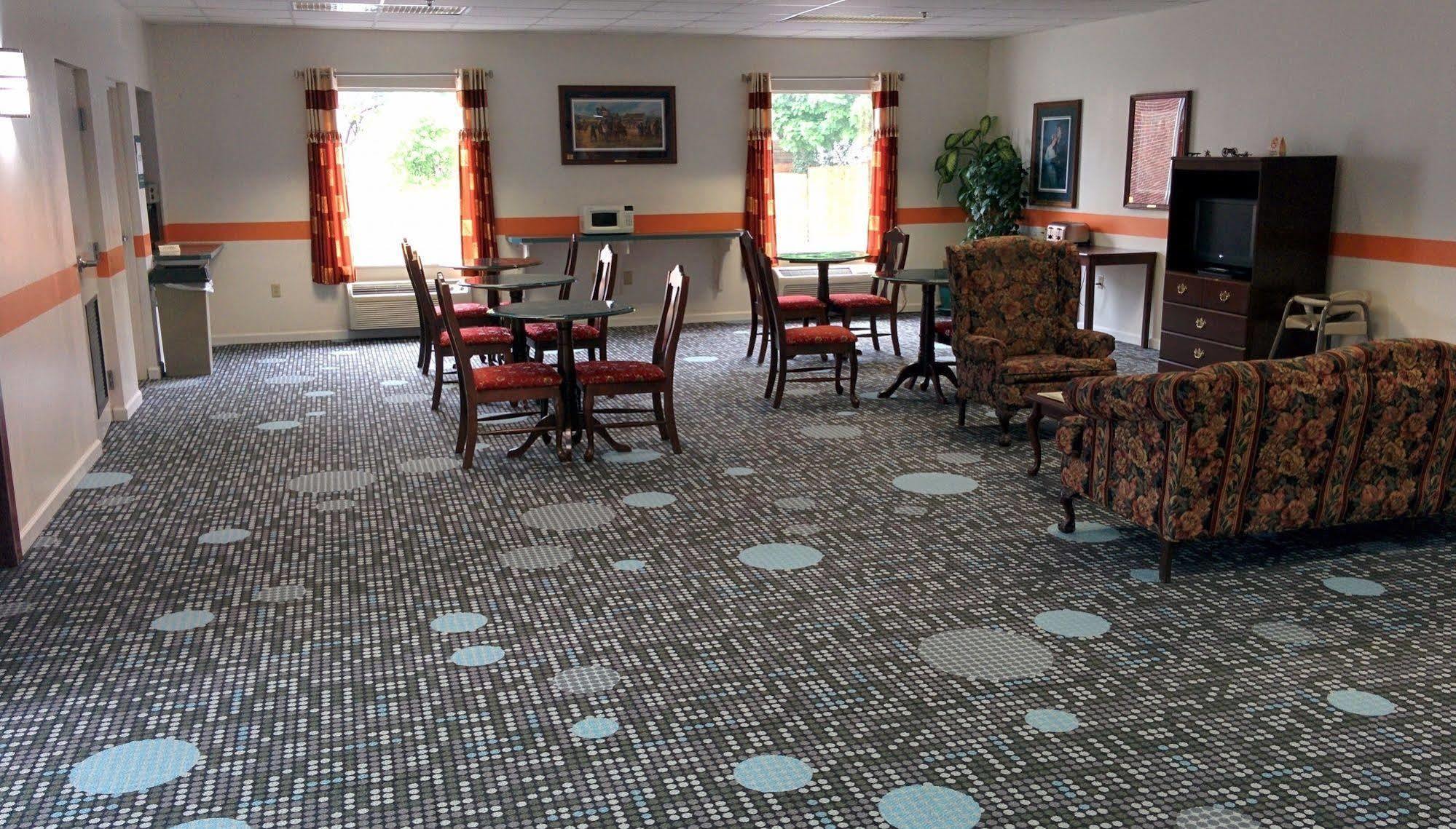 President Inn & Suites Γκέτισμπεργκ Εξωτερικό φωτογραφία