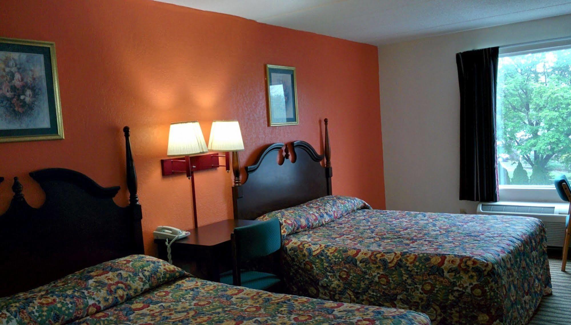 President Inn & Suites Γκέτισμπεργκ Εξωτερικό φωτογραφία